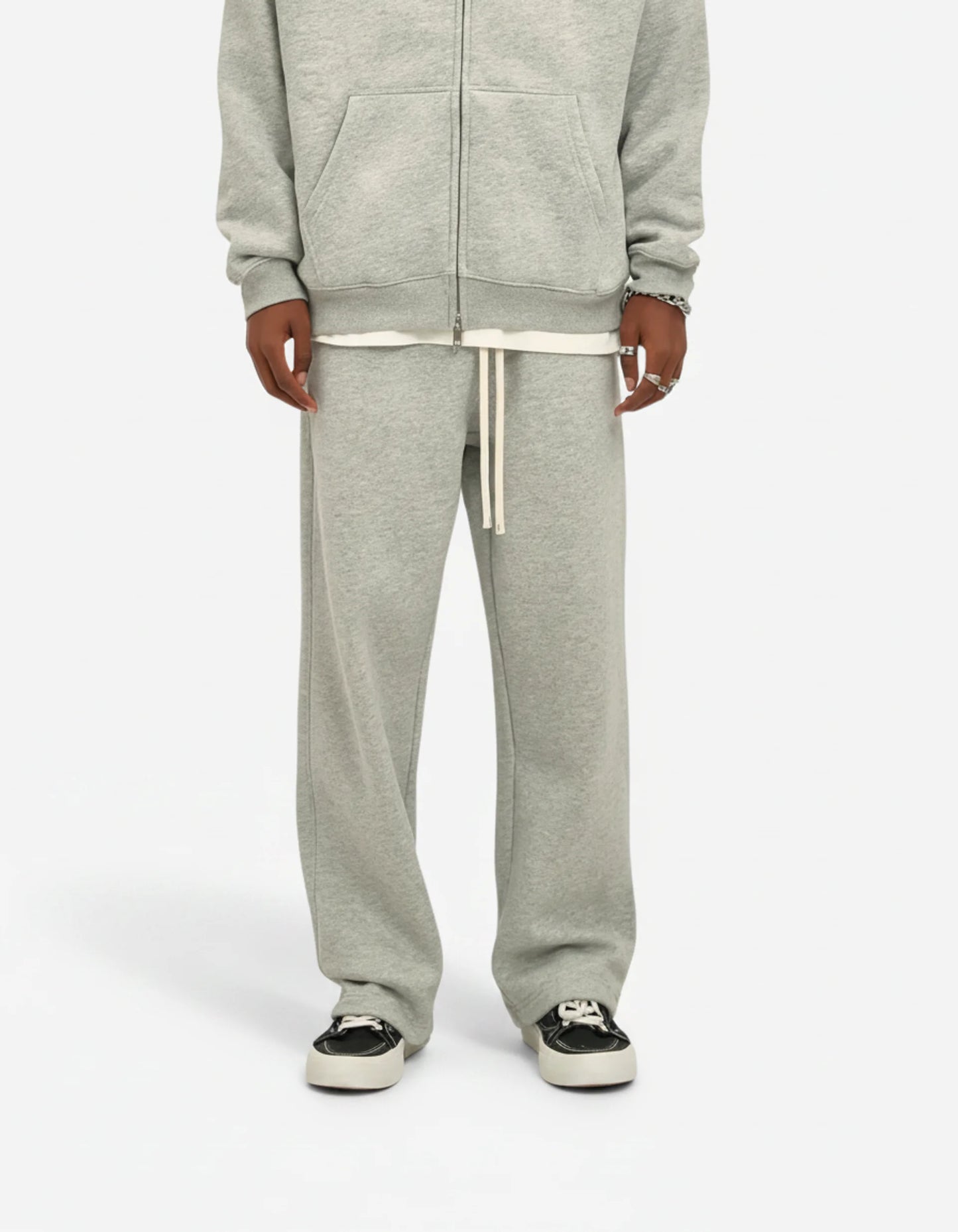 WIDE STACK JOGGER