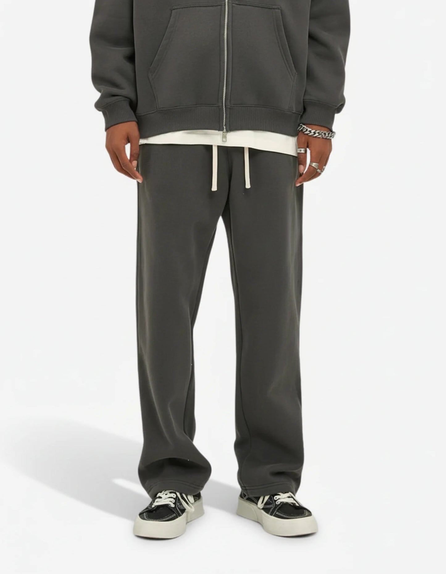 WIDE STACK JOGGER